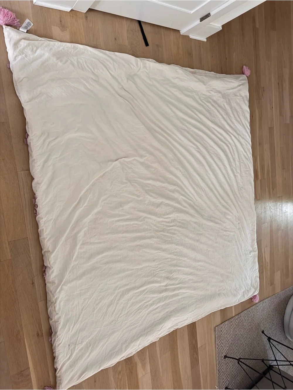 Pottery Barn Teen Cream Quilt with Pink and Orange Dot Motif Queen